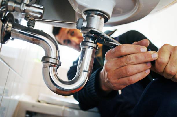 Best Faucet Repair  in Brightwaters, NY