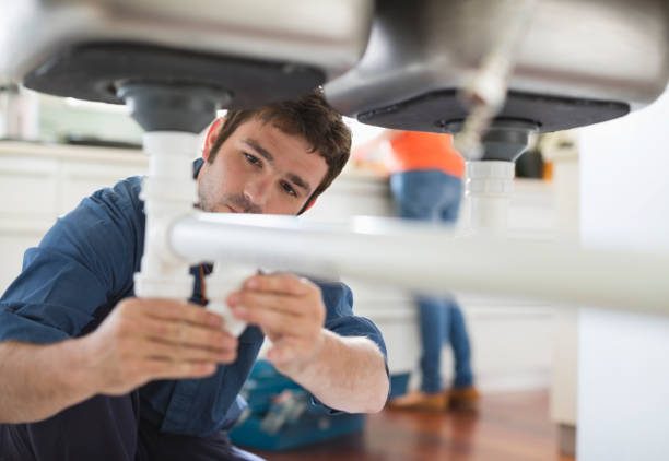 Best Clogged Drain Plumber  in Brightwaters, NY